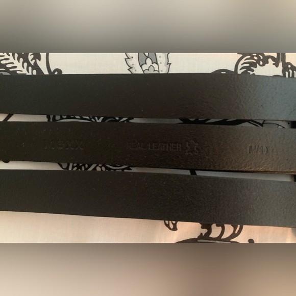 Mexx Leather Belt - Picture 5 of 5